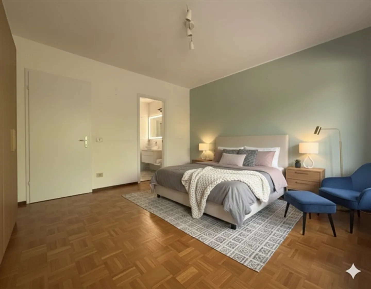 Excellent investment opportunity in Lugano renovated 3.5-room apartment with terrace. - Photo 2 of 5