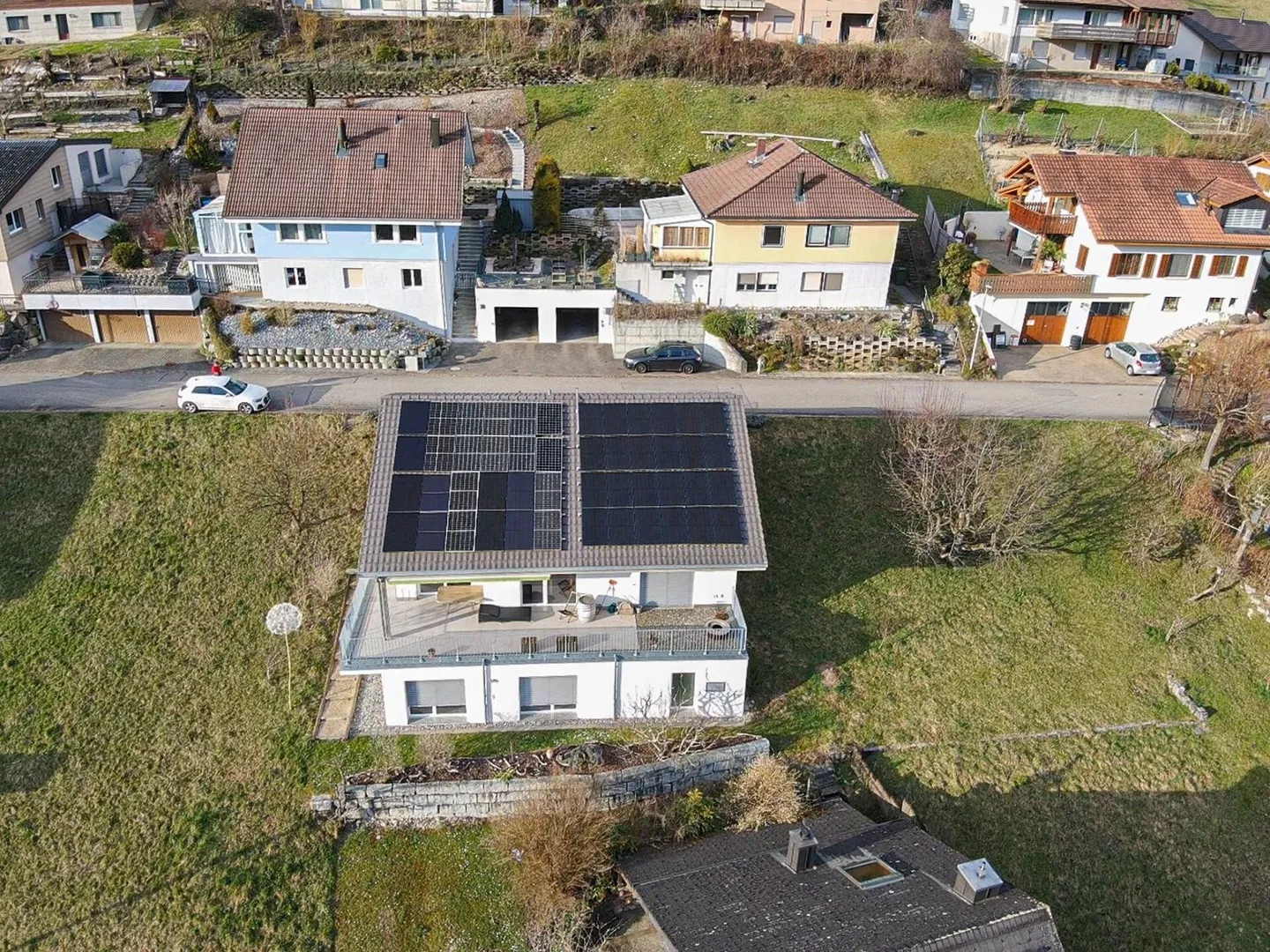 Modernes Zuhause mit traumhafter Aussicht - Foto 2 von 13