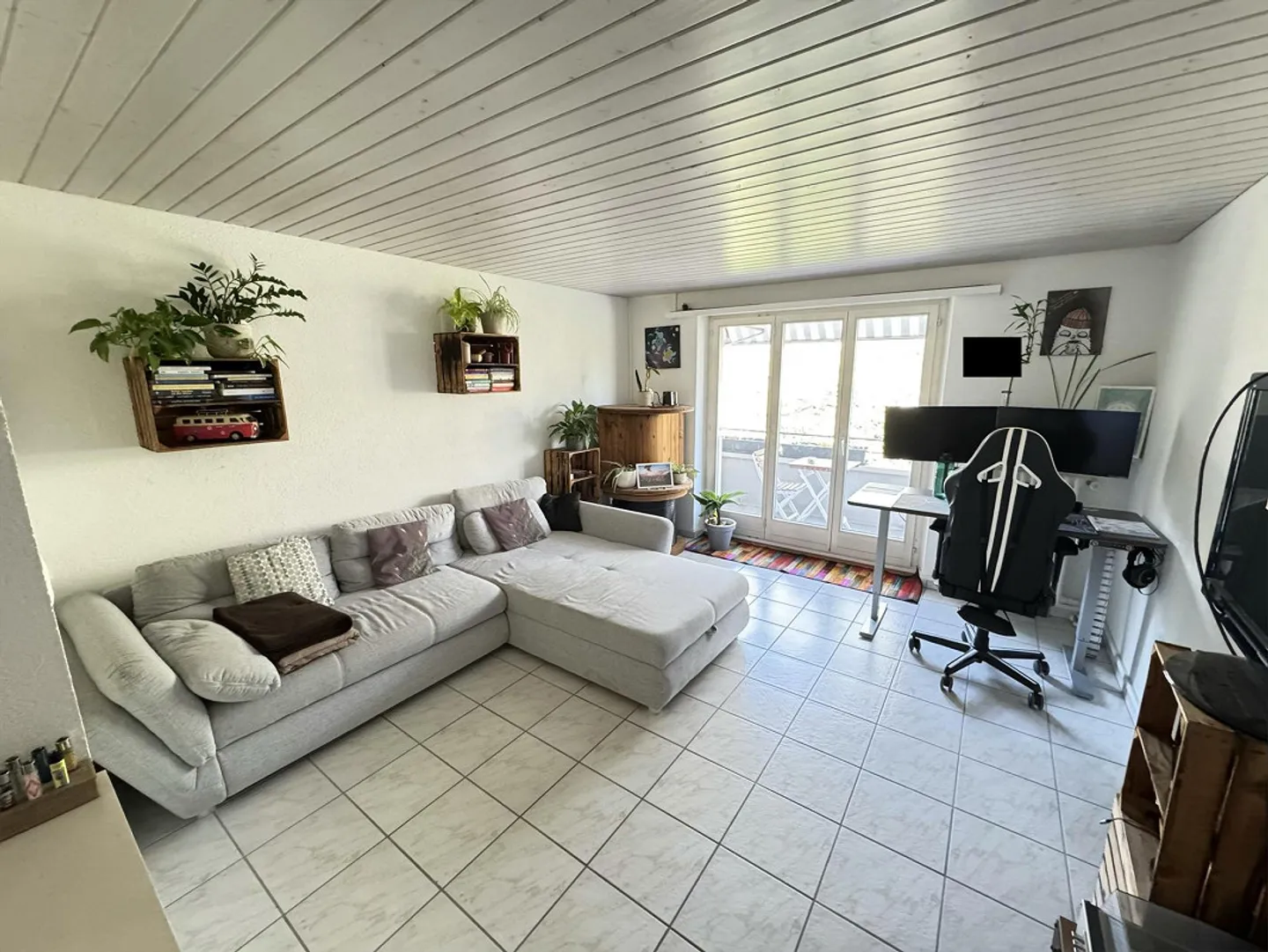 Appartamento di 3,5 locali sul Reno con balcone, arredato, subaffitto temporaneo - Foto 1 di 21