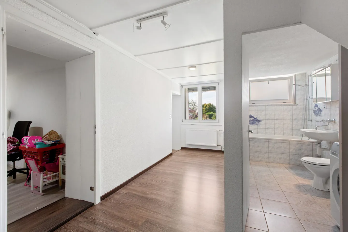 6½-Room Single-Family House with Spacious Attic - Photo 15 of 26