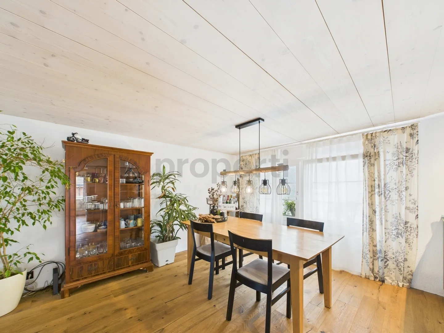 Vivere senza tempo a Rheineck - casa a schiera ristrutturata con idillio giardino - Foto 6 di 13