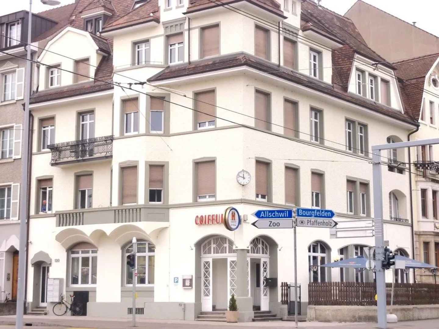 Charmante appartement 3 pièces près du parc Kannenfeld - Photo 1 sur 7