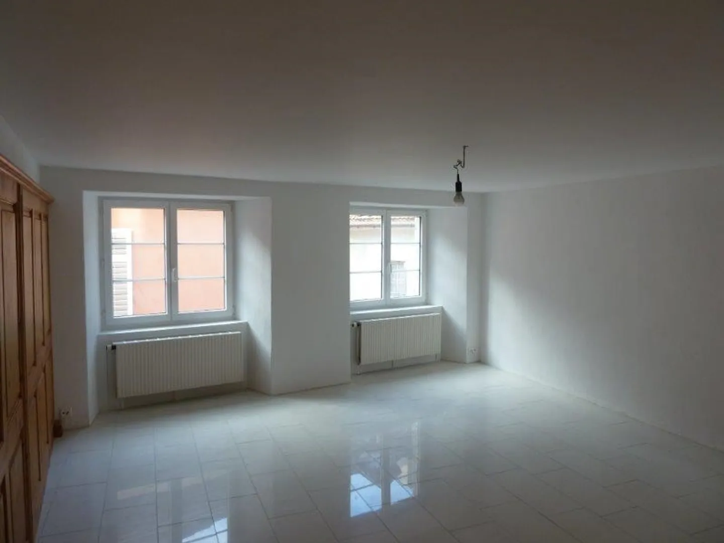 Grand et lumineux appartement de la vieille ville - Photo 5 sur 10