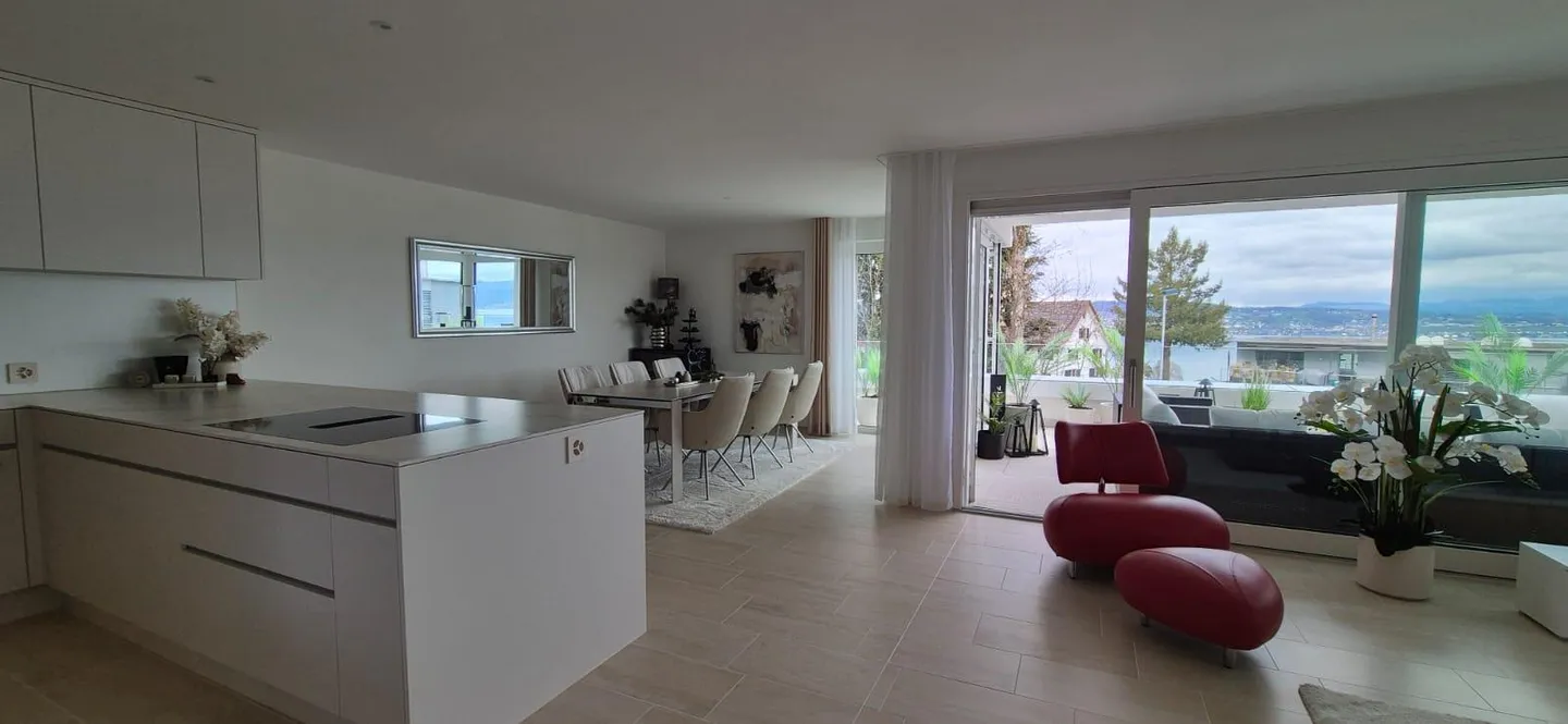 Appartement exclusif de 3,5 pièces avec vue imprenable sur le lac - Photo 4 sur 14