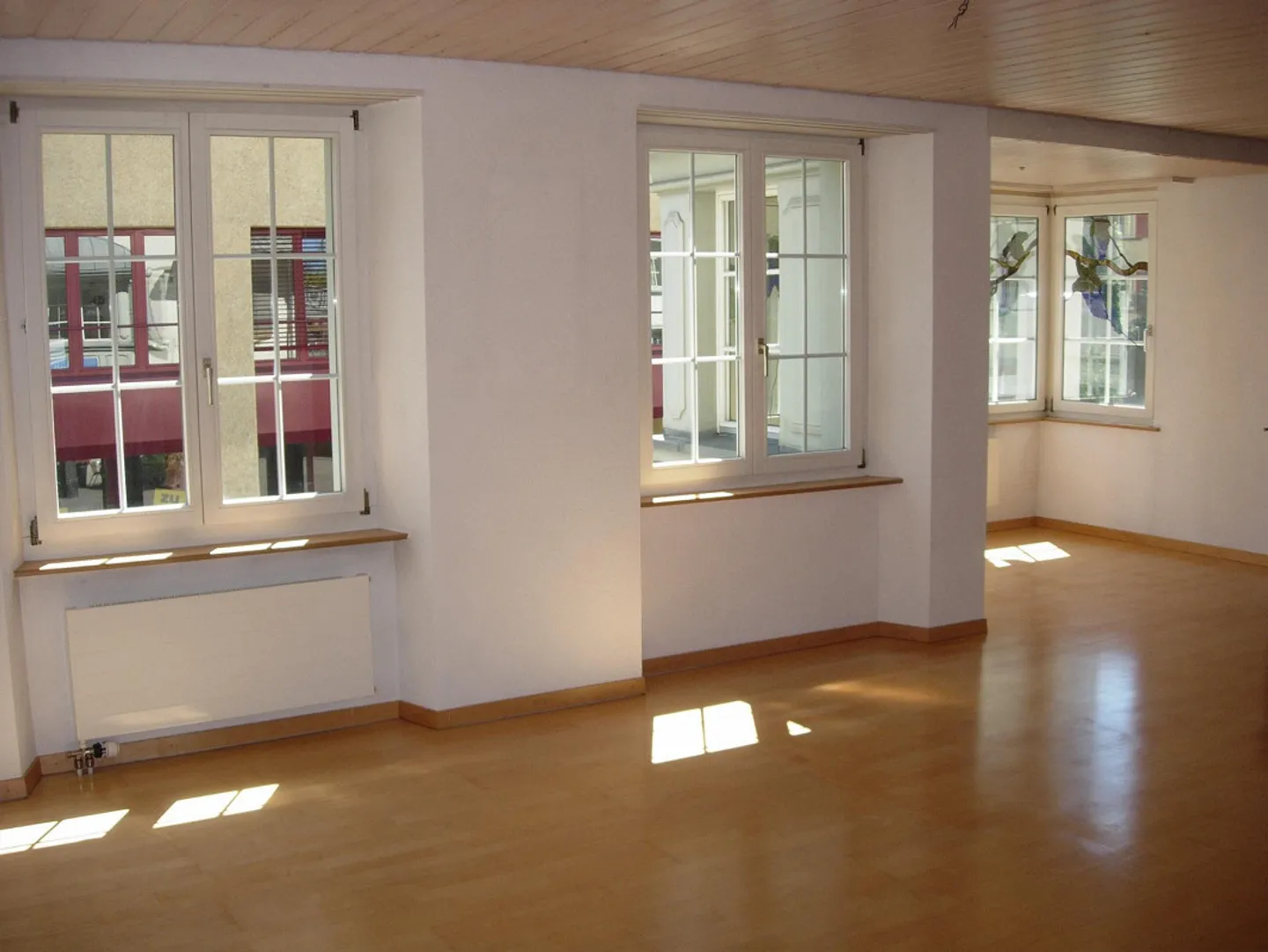 Städtisch zentrale, aussergewöhnliche, schöne 2.5-Zimmer-Wohnung - Foto 1 von 14