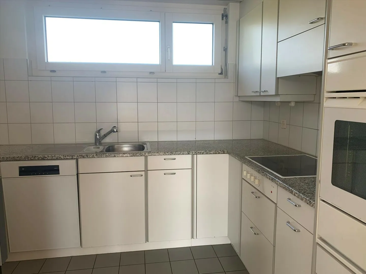 Appartamento luminoso 3.5 locali - Foto 4 di 7