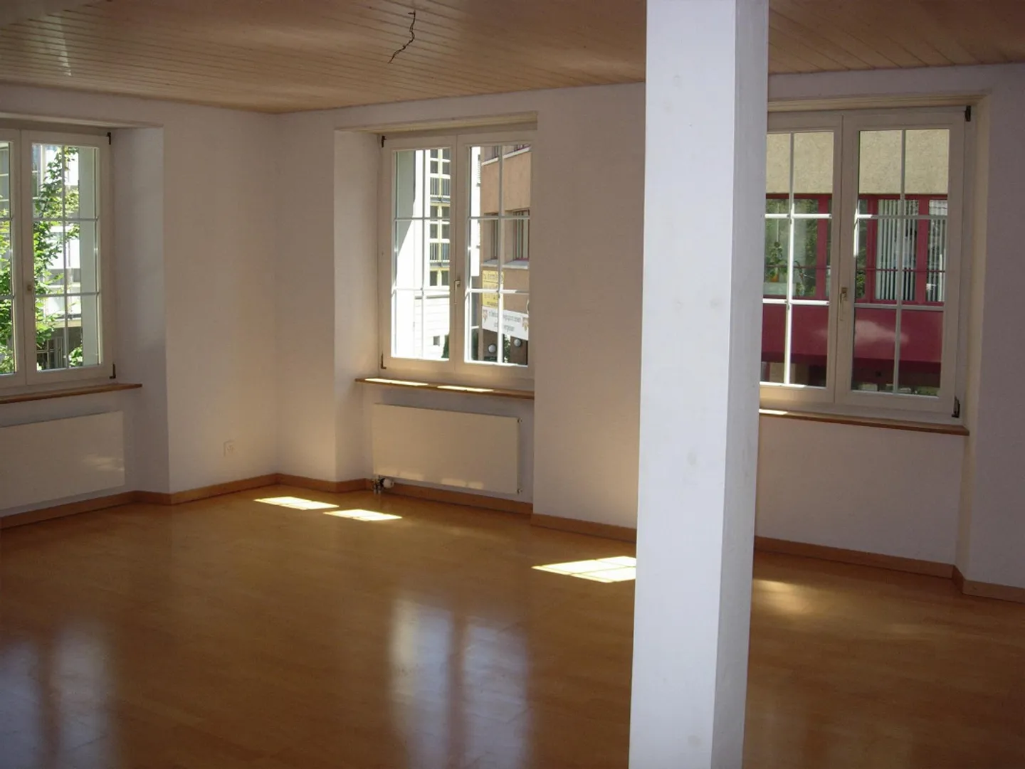Städtisch zentrale, aussergewöhnliche, schöne 2.5-Zimmer-Wohnung - Foto 8 von 14