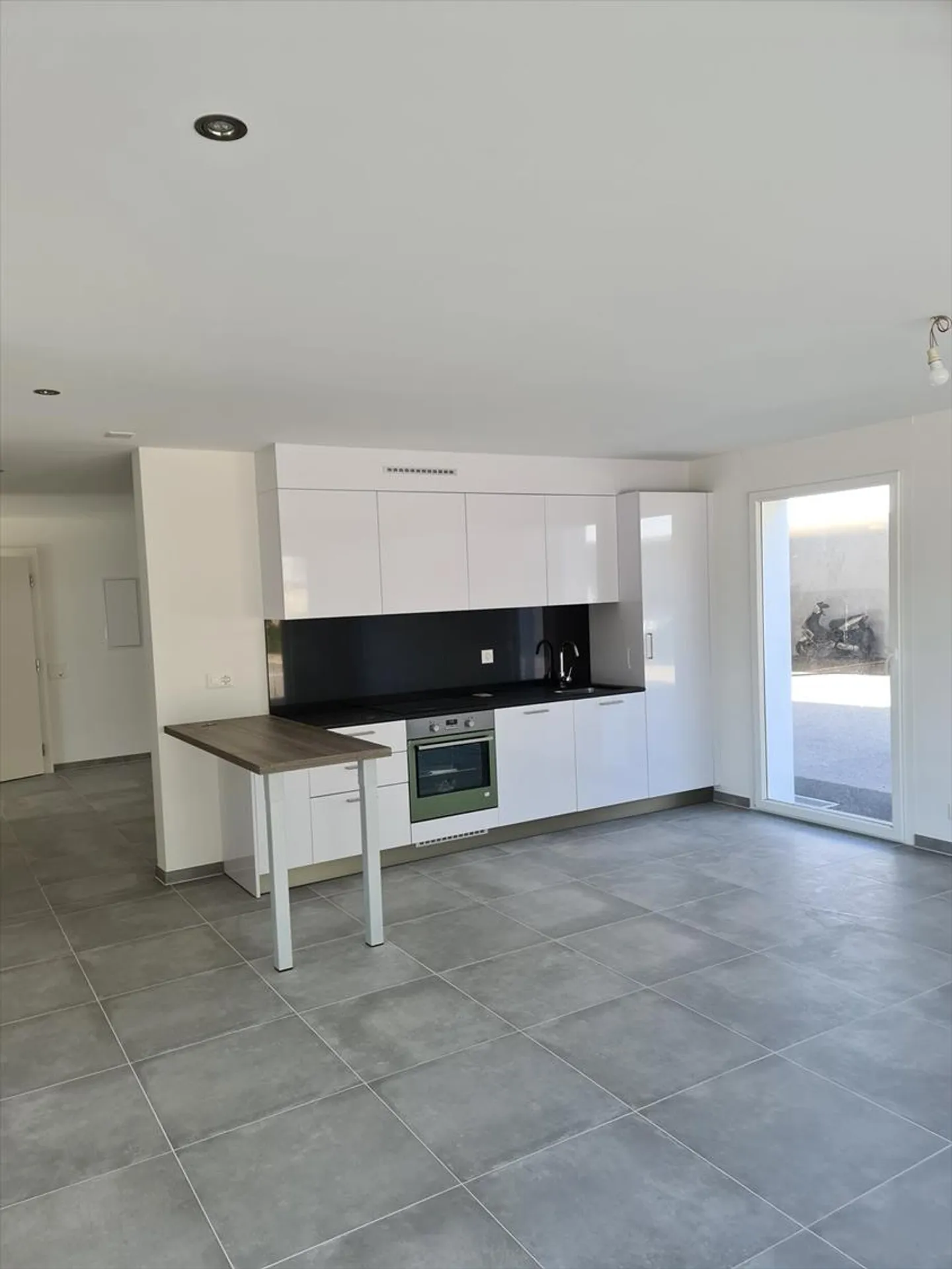 Affittare spazio commerciale 125 m² Rosé - Foto 3 di 5