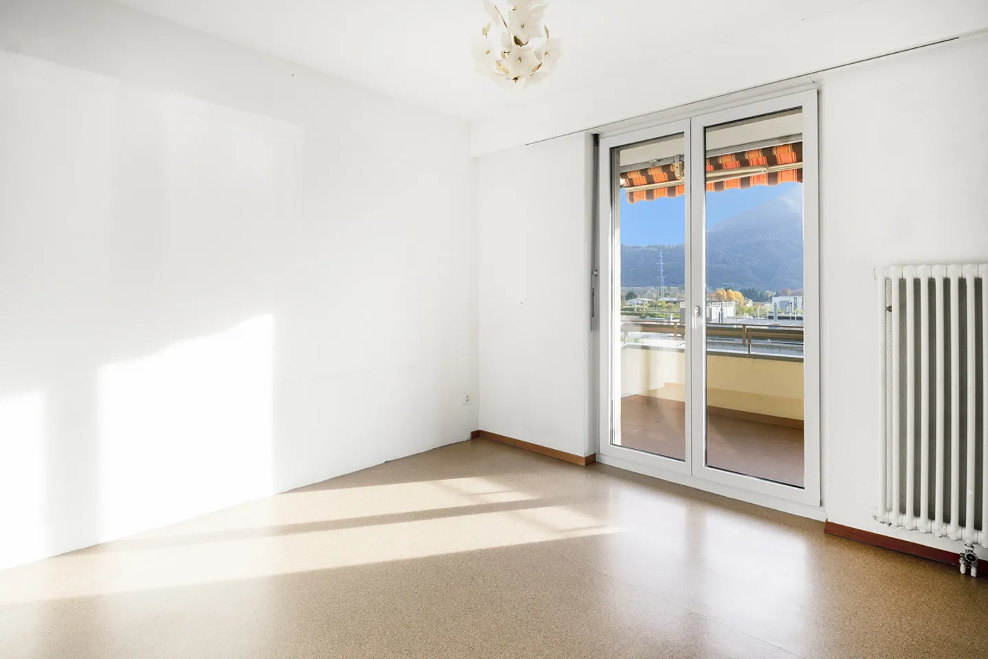 Ideal solution for those seeking practicality and convenience - Photo 2 of 6