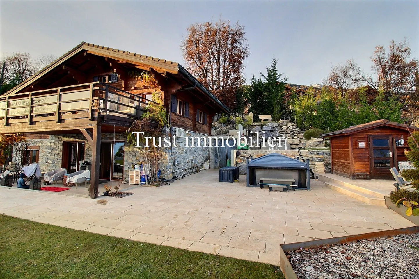 Vista panoramica e tranquillità garantita per questo Chalet - Foto 6 di 14