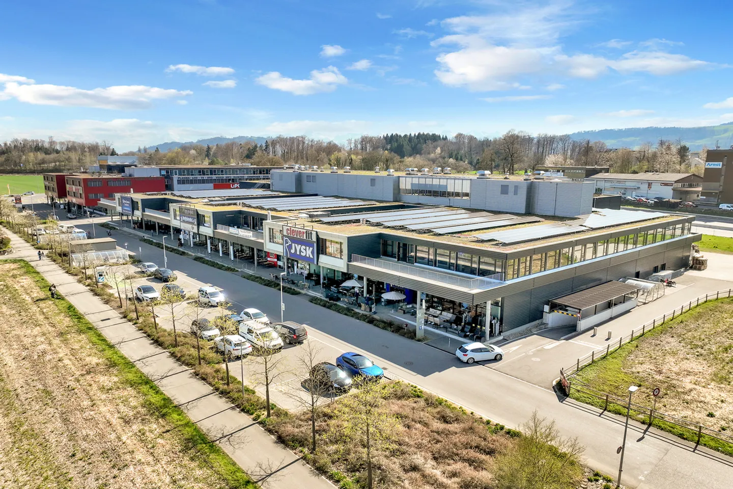 ATTRAKTIVE 500 m² BÜROFLÄCHE AN BESTER LAGE IN MURI BEI BERN - Foto 1 von 12