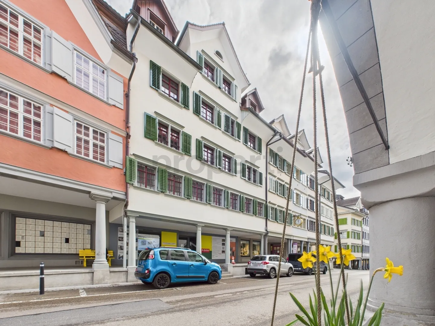 Historisches Juwel im Herzen von Lichtensteig - kernsaniertes Mehrfamilienhaus vollvermietet - Foto 1 von 13