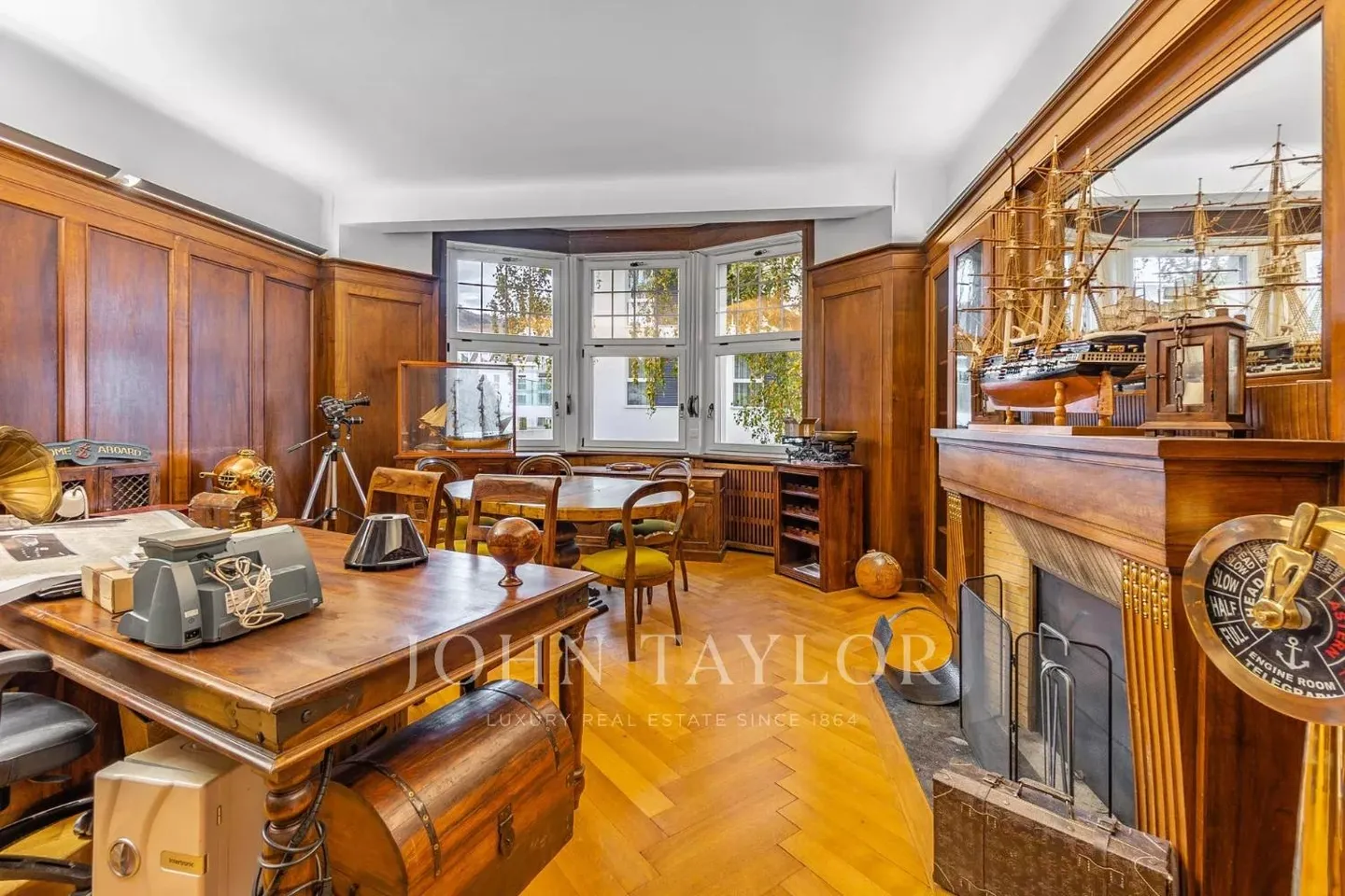 Magnificent Country House with Spectacular Lake View - Photo 5 of 13