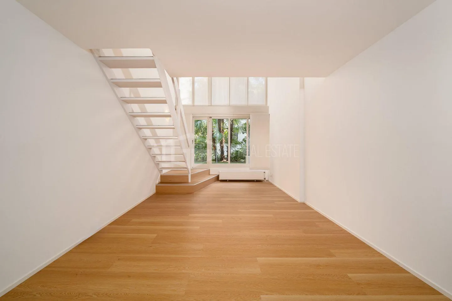 DUPLEX MIT GARTEN IM ZENTRUM VON LUGANO - Foto 8 von 14