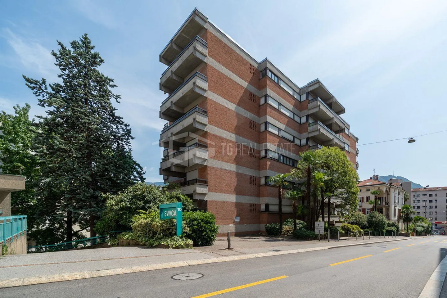 DUPLEX MIT GARTEN IM ZENTRUM VON LUGANO - Foto 14 von 14