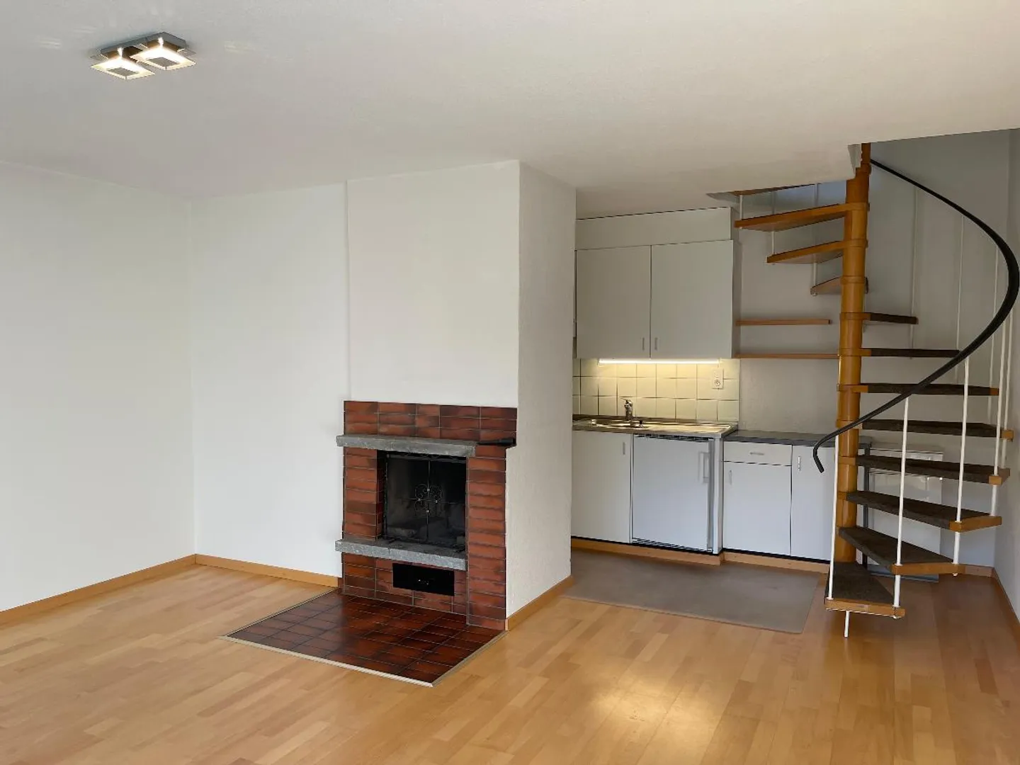 2.5 Room Maisonette - Photo 2 of 5