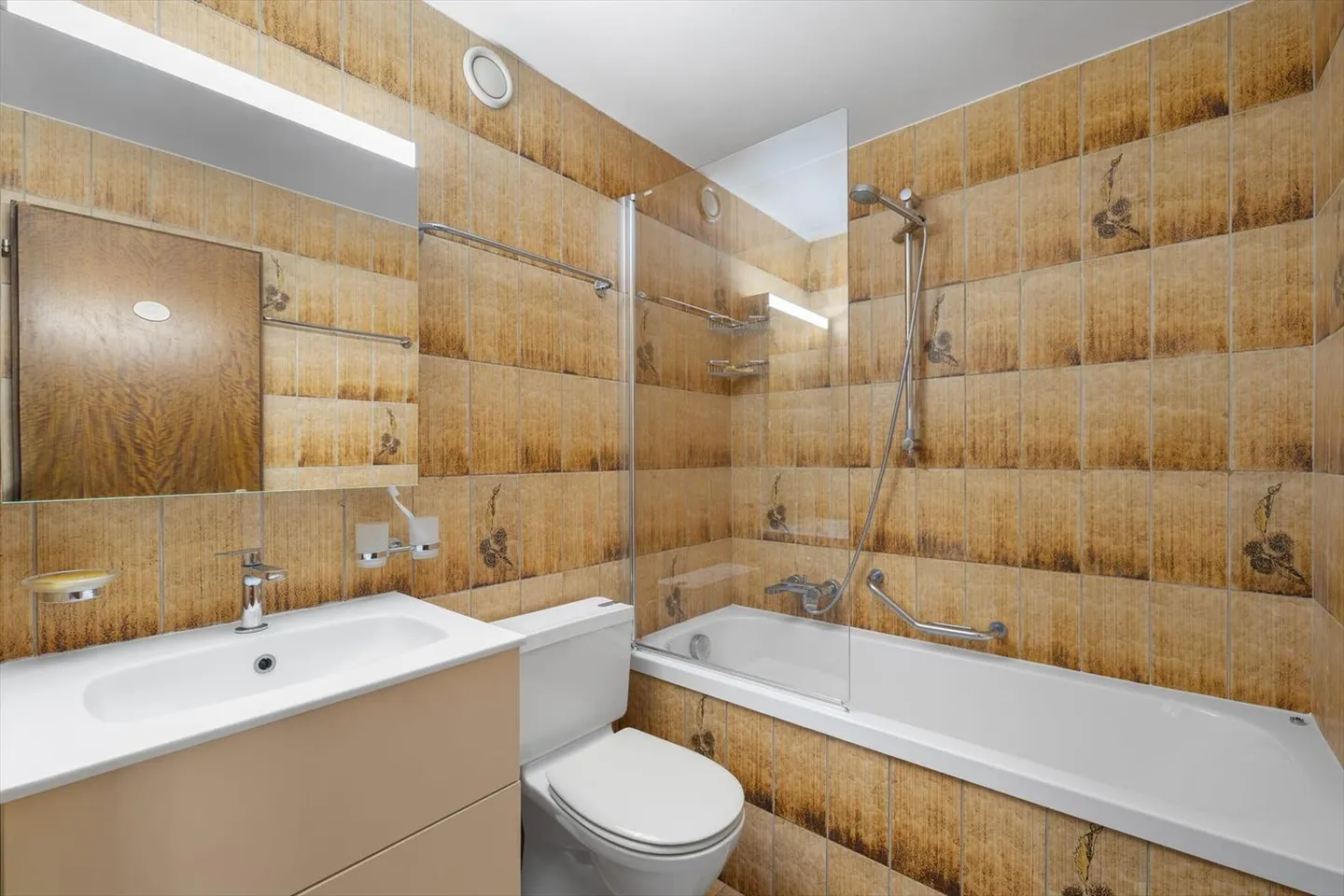 Charmant appartement de 2.5pces avec place intérieure - Photo 9 sur 13