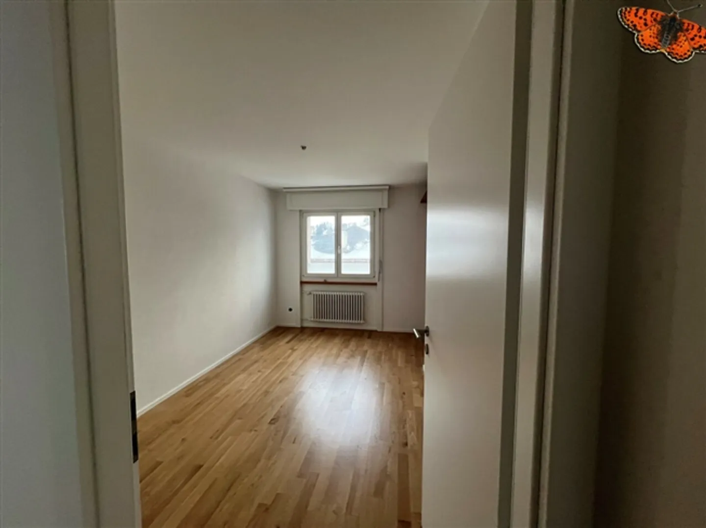 «CHARMANTE 31/2-ZIMMERWOHNUNG KOMPLETT RENOVIERT - Centre de la Roche» - Foto 3 von 8