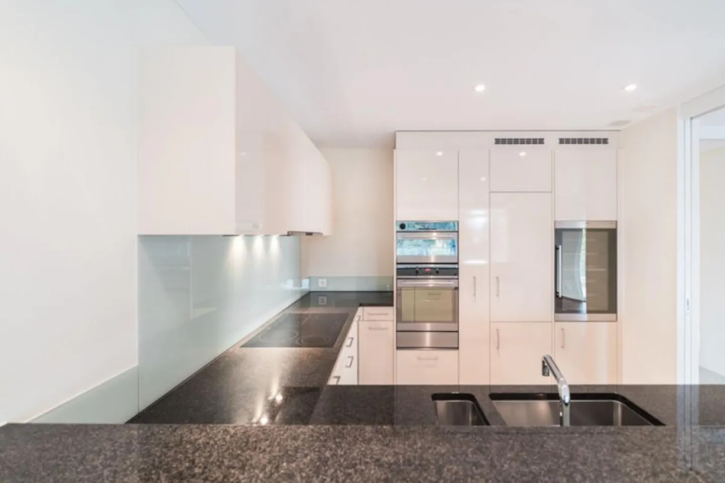 Attica appartamento da sogno con vista lago! - Foto 2 di 7