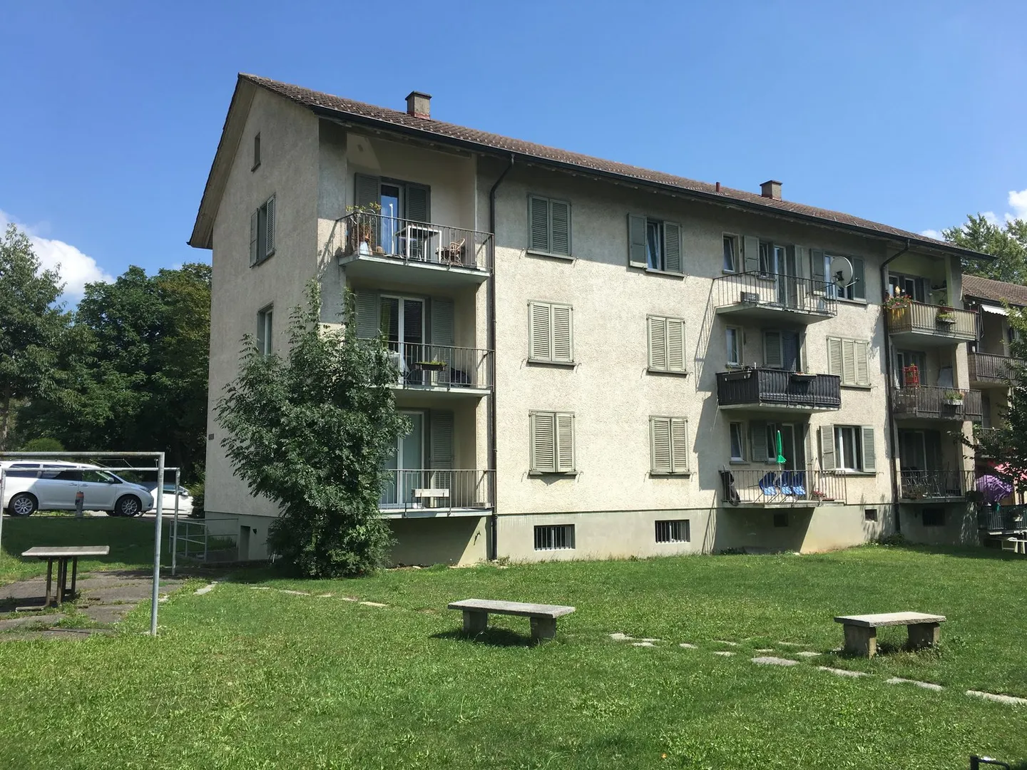 Bella e luminosa appartamento di 2 stanze con balcone - Foto 1 di 7