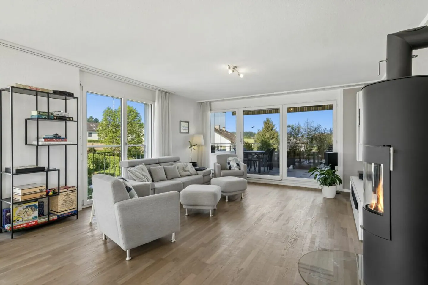 TWO LEVELS - TWO TERRACES - A HOME - Photo 4 of 19