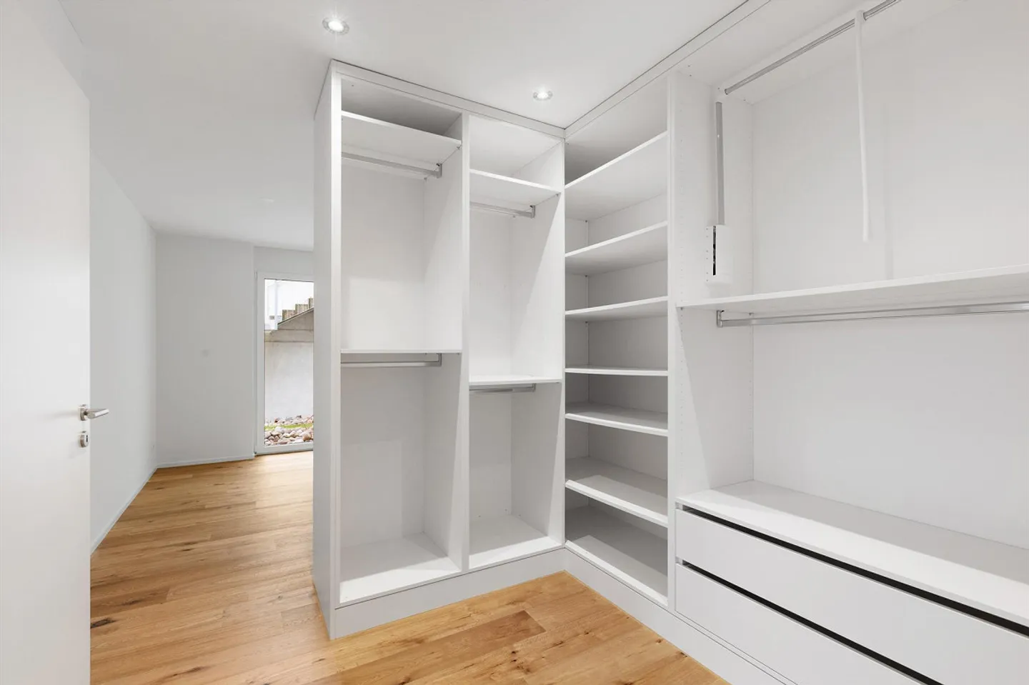 Unique Family Apartment 5.5 Rooms with Säntis View - Photo 11 of 19