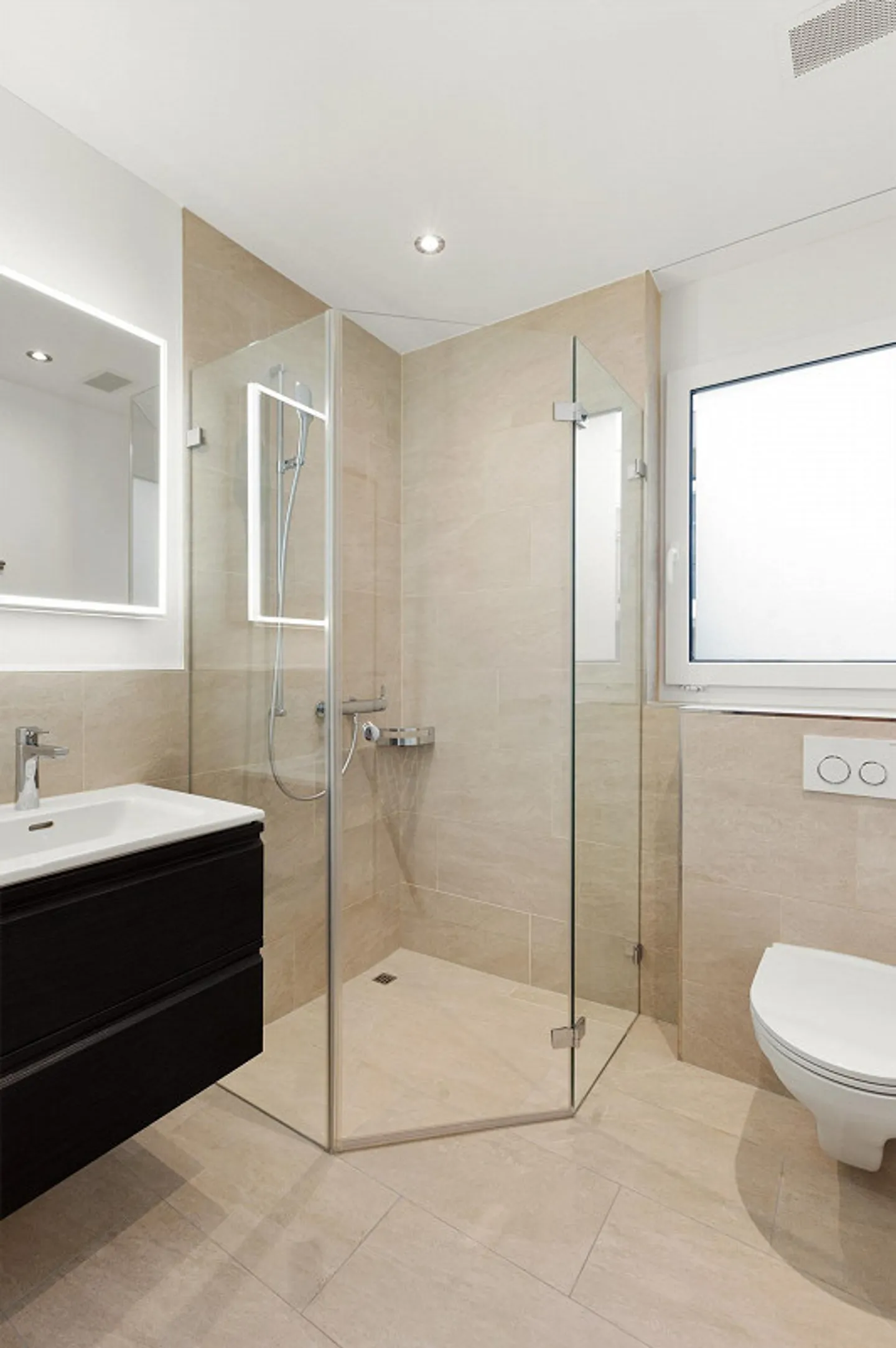 Unique Family Apartment 5.5 Rooms with Säntis View - Photo 13 of 19