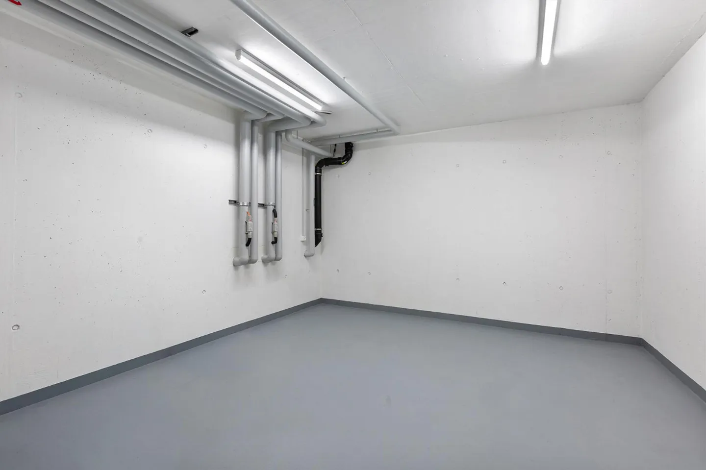 Unique Family Apartment 5.5 Rooms with Säntis View - Photo 17 of 19