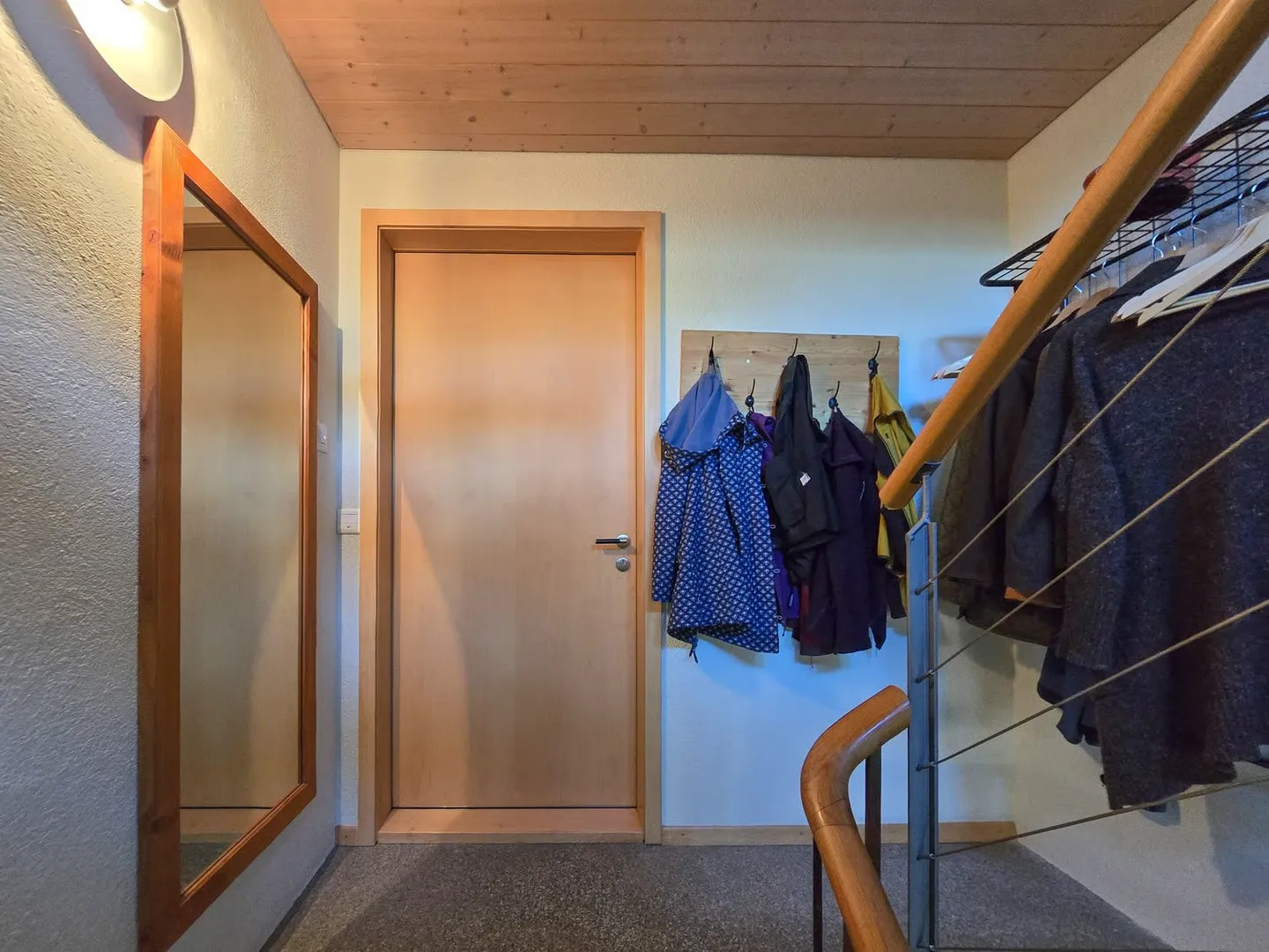 Charmantes Familienhaus mit Garten - Foto 4 von 65