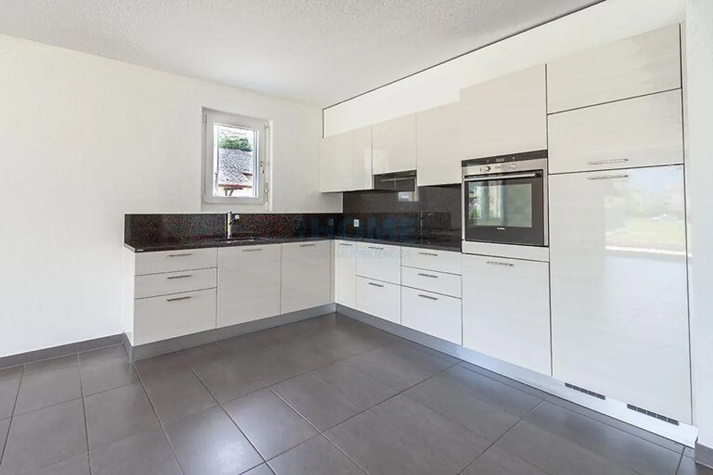 Appartamento accogliente 4.5 a Fully - Foto 2 di 10