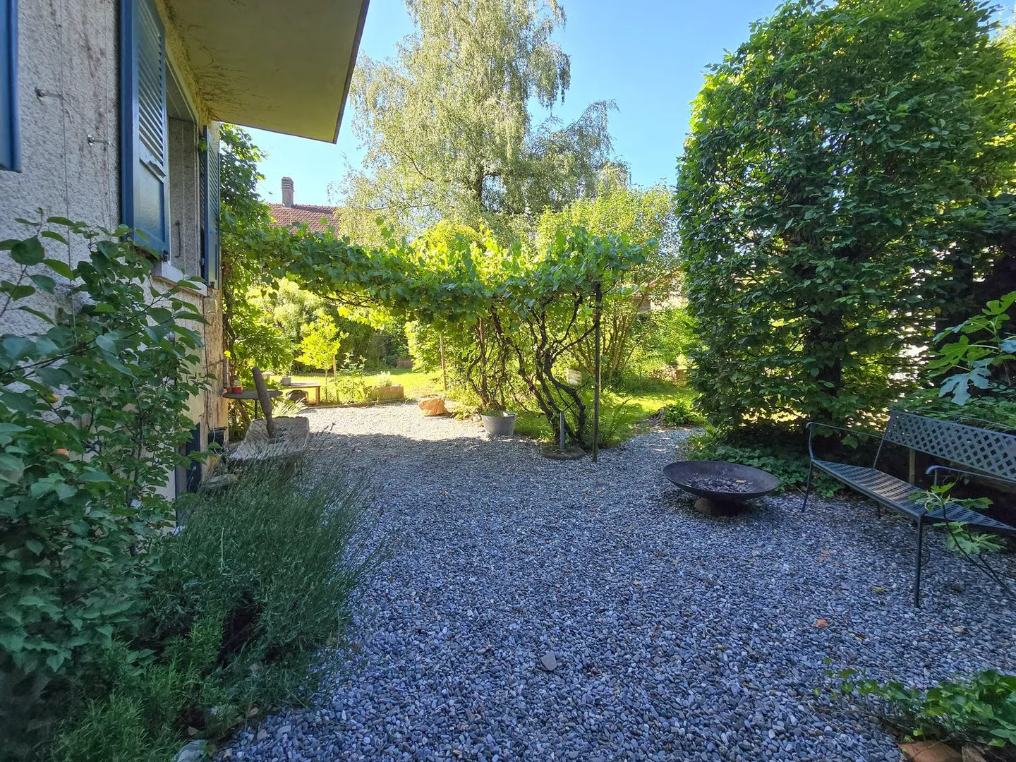 Charmantes Familienhaus mit Garten - Foto 57 von 65
