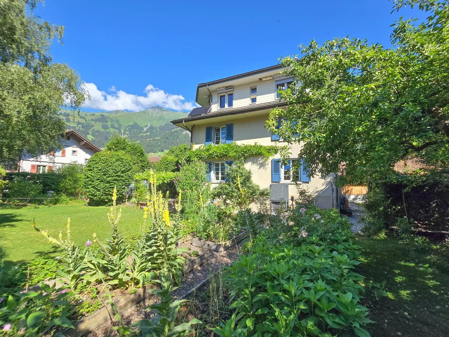 Charmantes Familienhaus mit Garten - Foto 64 von 65