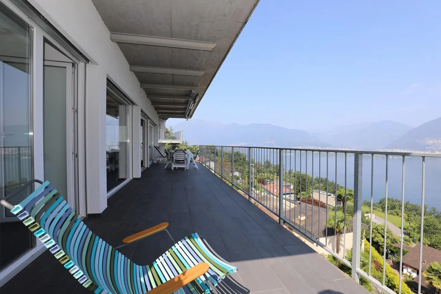 Condominio con vista magnifica sul Lago Maggiore a Vira Gambarogno - Foto 6 di 19