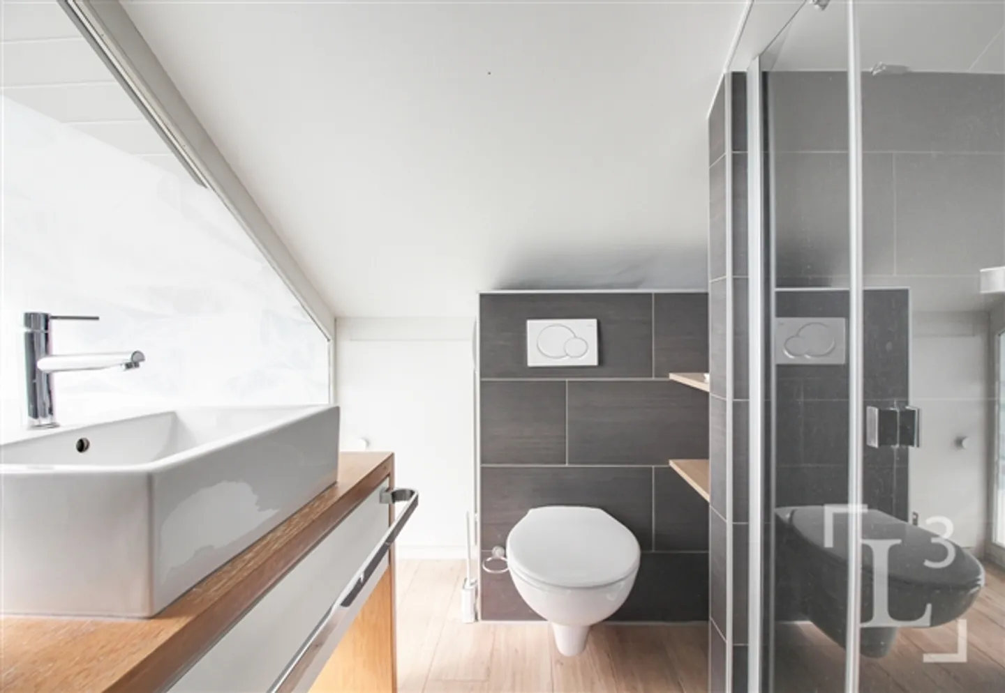 Maison à pignon moderne avec jardin et vue sur les Alpes - Photo 16 sur 16