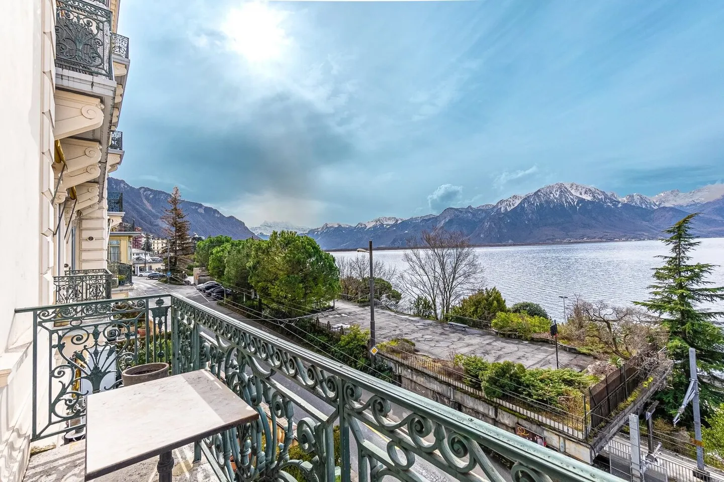 APPARTAMENTO 2 CAMERE A MONTREUX (VD), ARREDATO, A TEMPO DETERMINATO - Foto 2 di 10