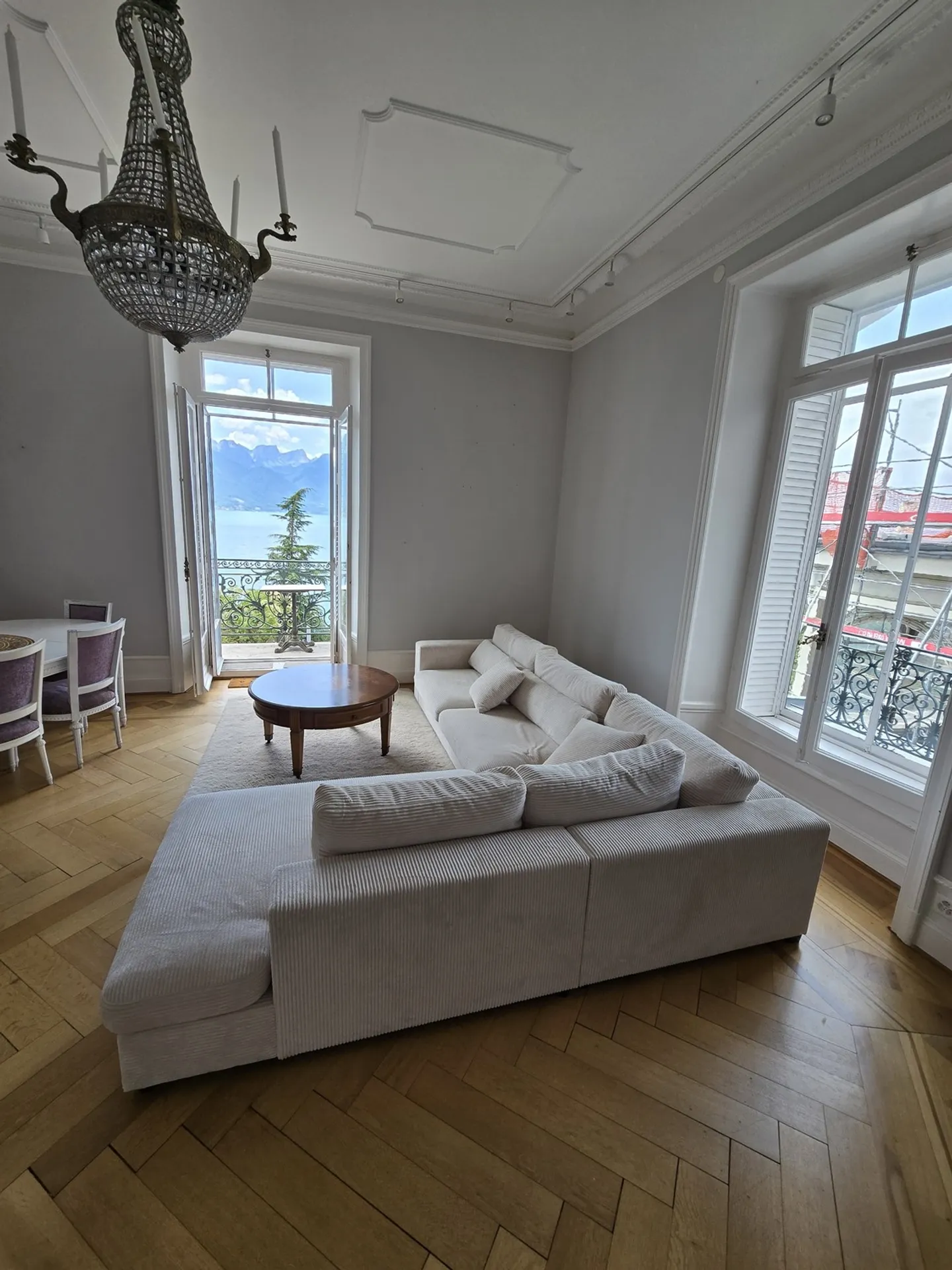 APPARTAMENTO 2 CAMERE A MONTREUX (VD), ARREDATO, A TEMPO DETERMINATO - Foto 3 di 10