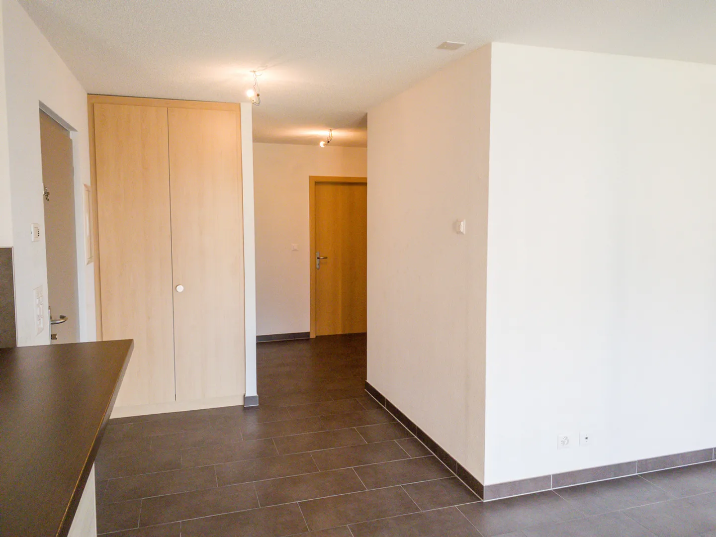 Superb 4.5 room bright apartment with balcony - Conthey - Photo 5 of 14