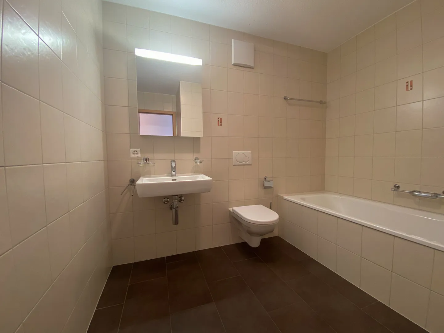 Superb 4.5 room bright apartment with balcony - Conthey - Photo 7 of 14
