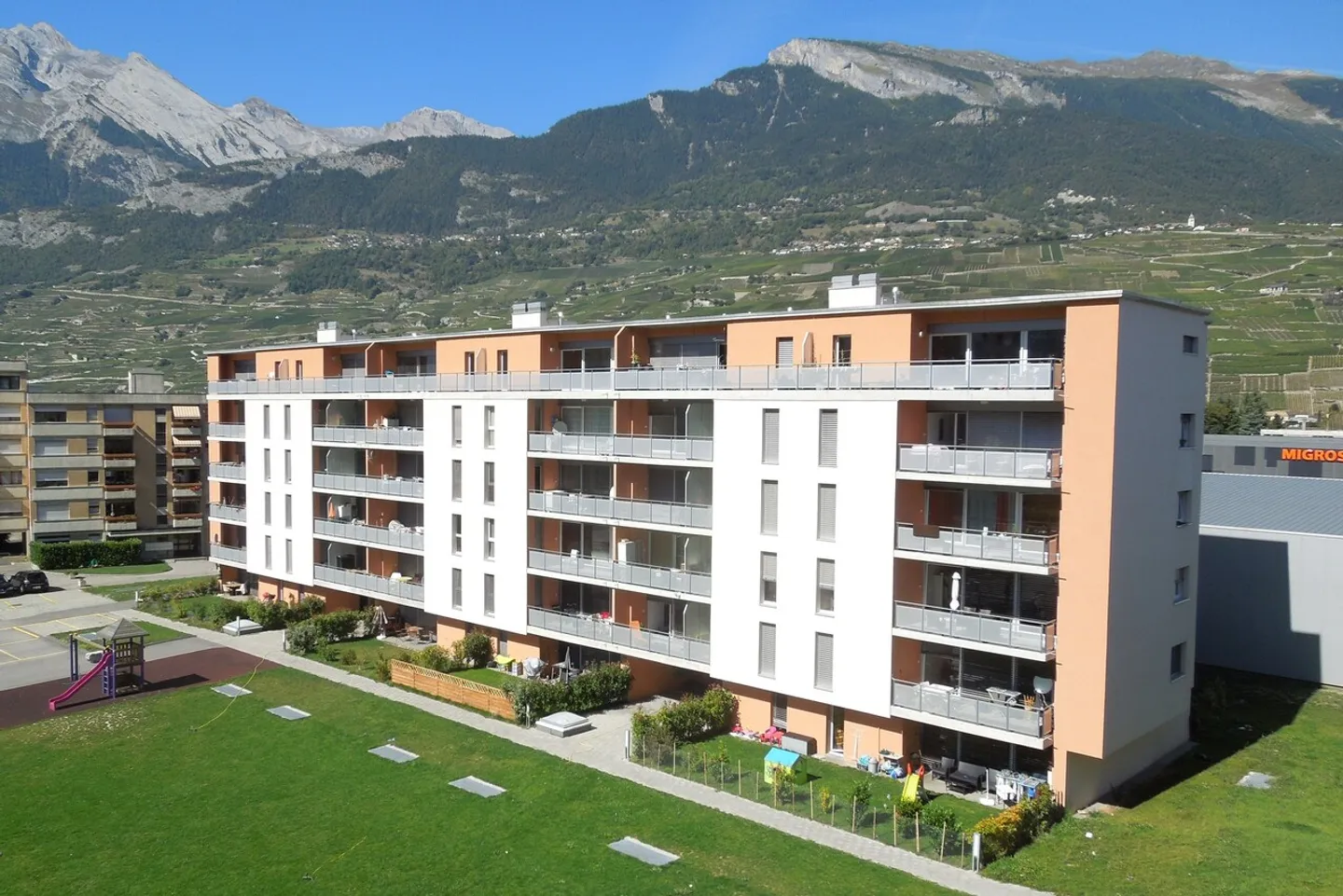 Superb 4.5 room bright apartment with balcony - Conthey - Photo 14 of 14