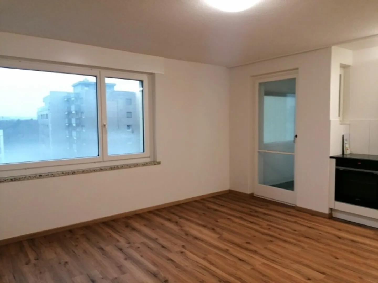 Appartement rénové - Photo 4 sur 7