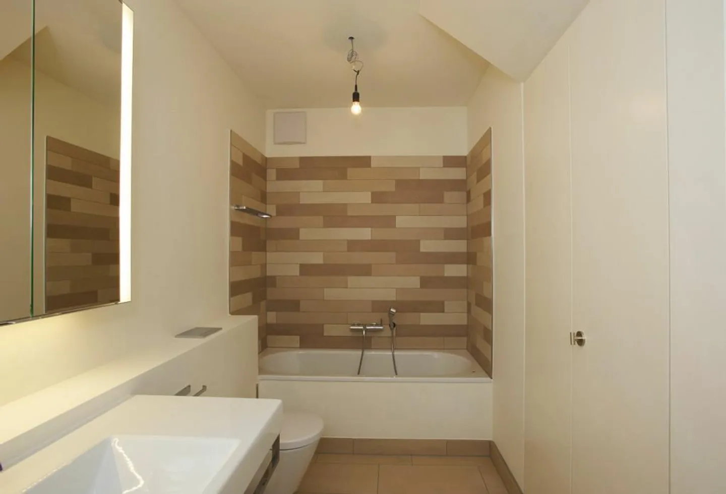 Magnifique appartement en duplex de 3,5 pièces dans une maison de vigneron - Photo 4 sur 6