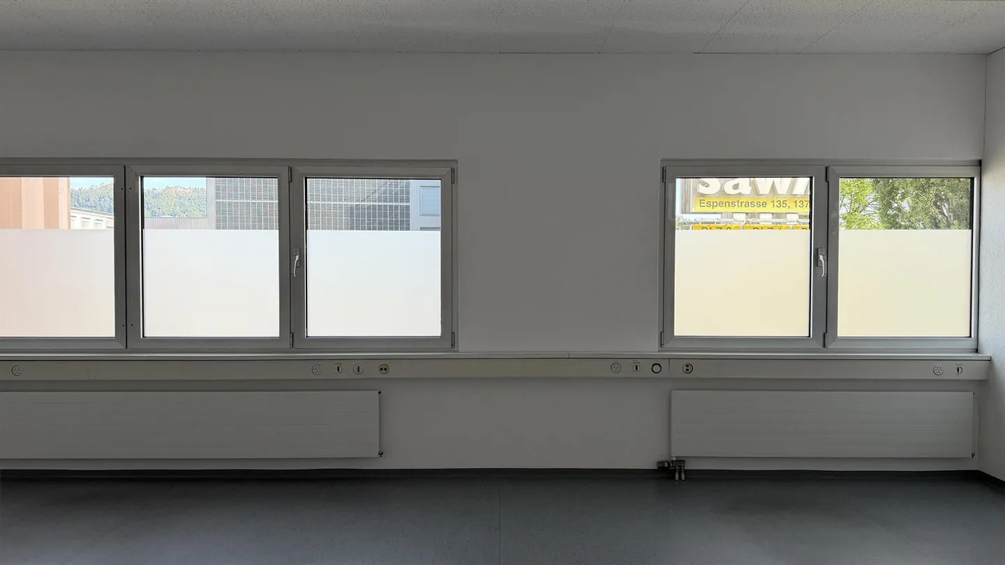 Office 60m2 with 2 separate rooms - Photo 3 of 7