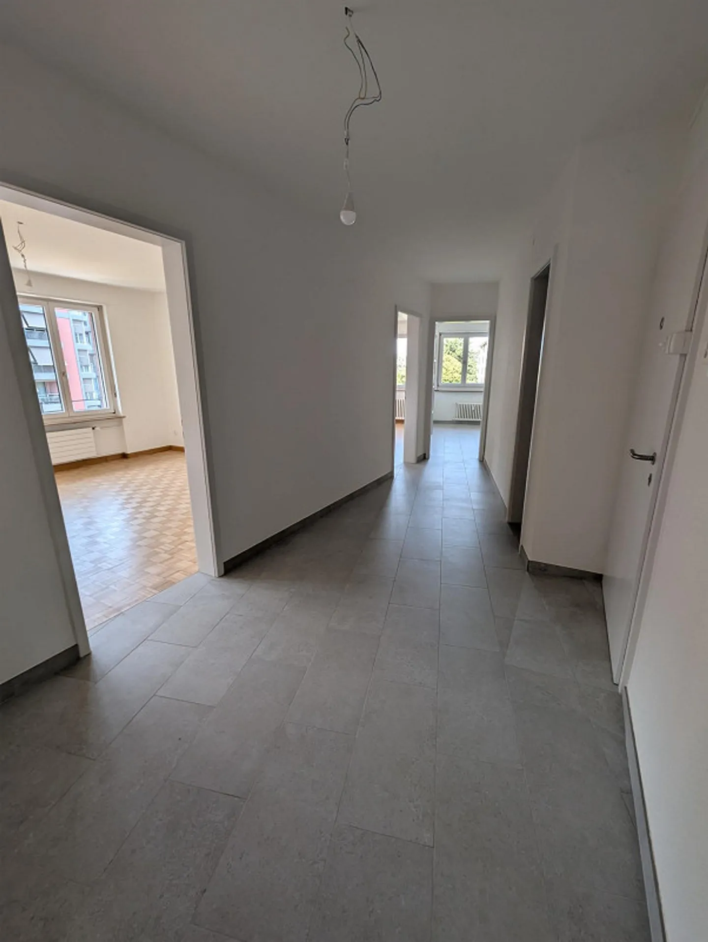 Bright 4-room apartment near Kannenfeldpark and Westfeld district - Photo 10 of 14