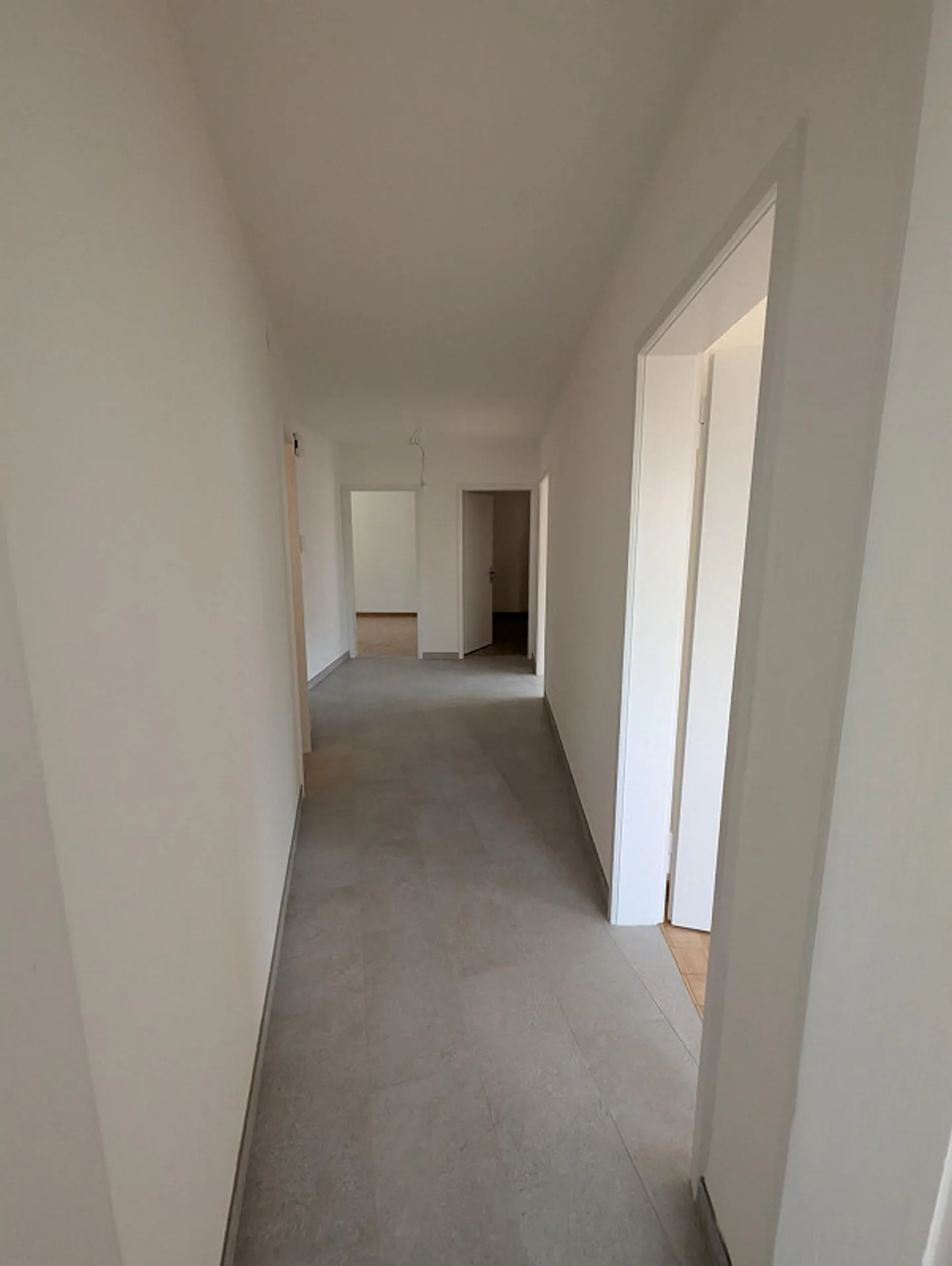 Bright 4-room apartment near Kannenfeldpark and Westfeld district - Photo 11 of 14