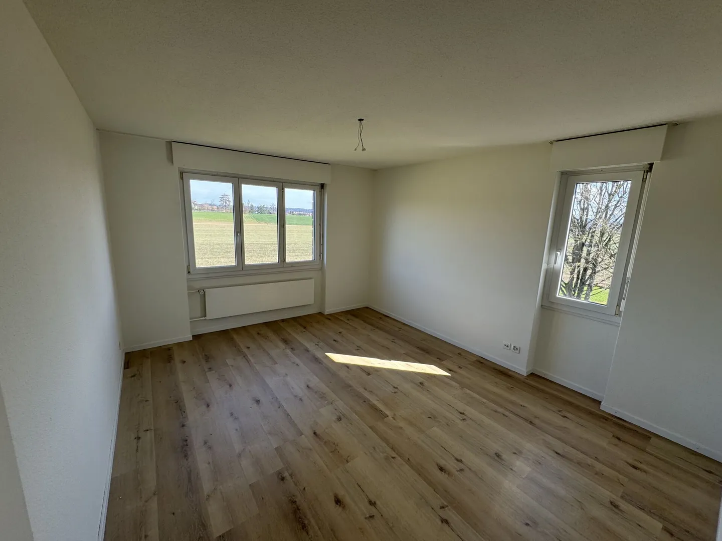 Appartement fraîchement rénové - Photo 8 sur 12