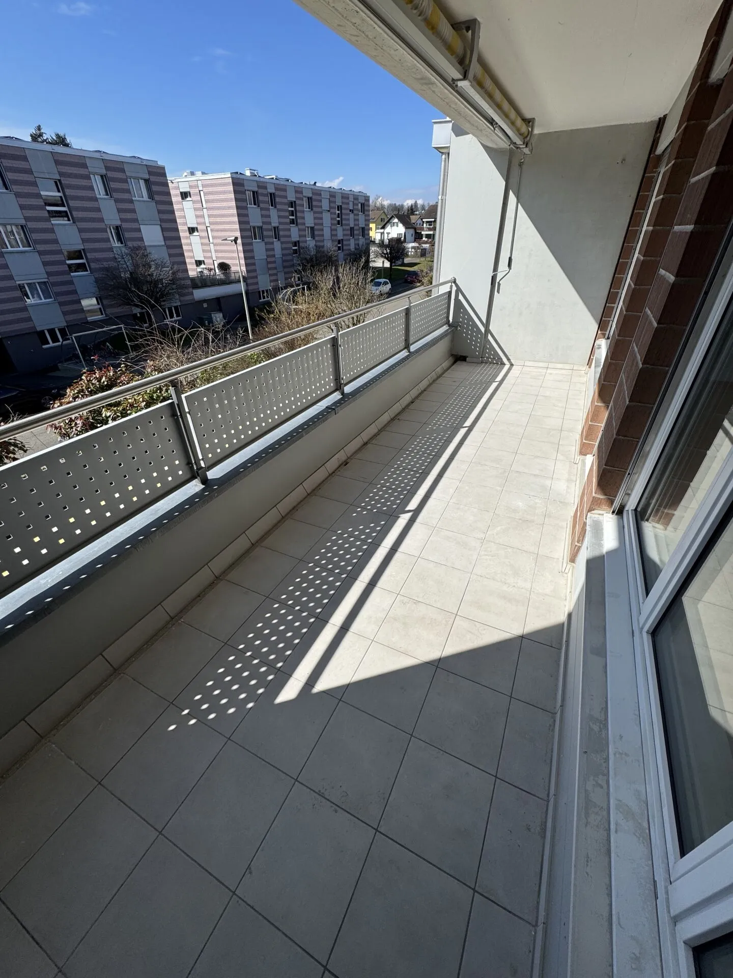 Appartement fraîchement rénové - Photo 10 sur 12
