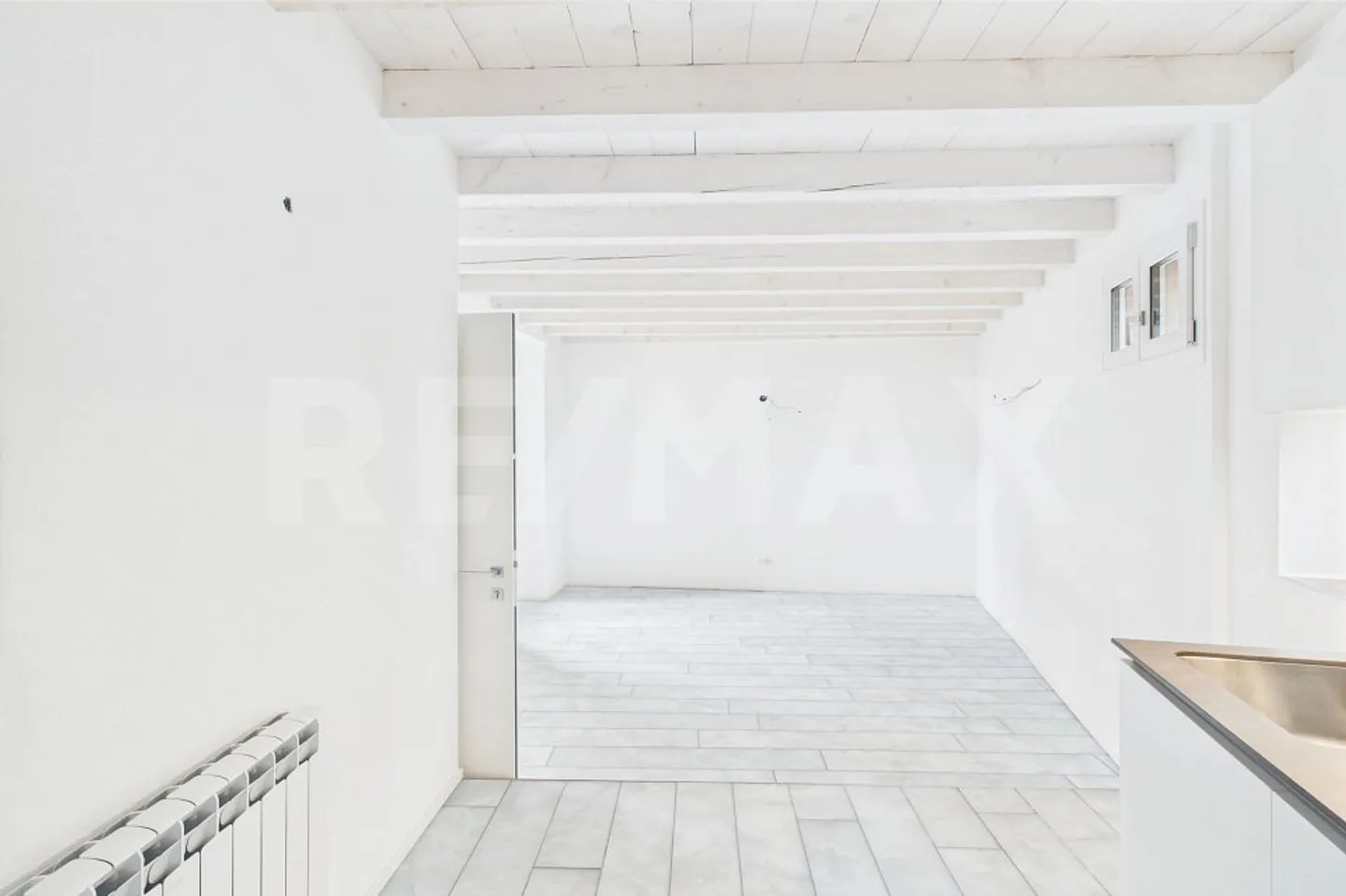 Newly renovated entire house or 2 apartments in Miglieglia - Photo 10 of 13