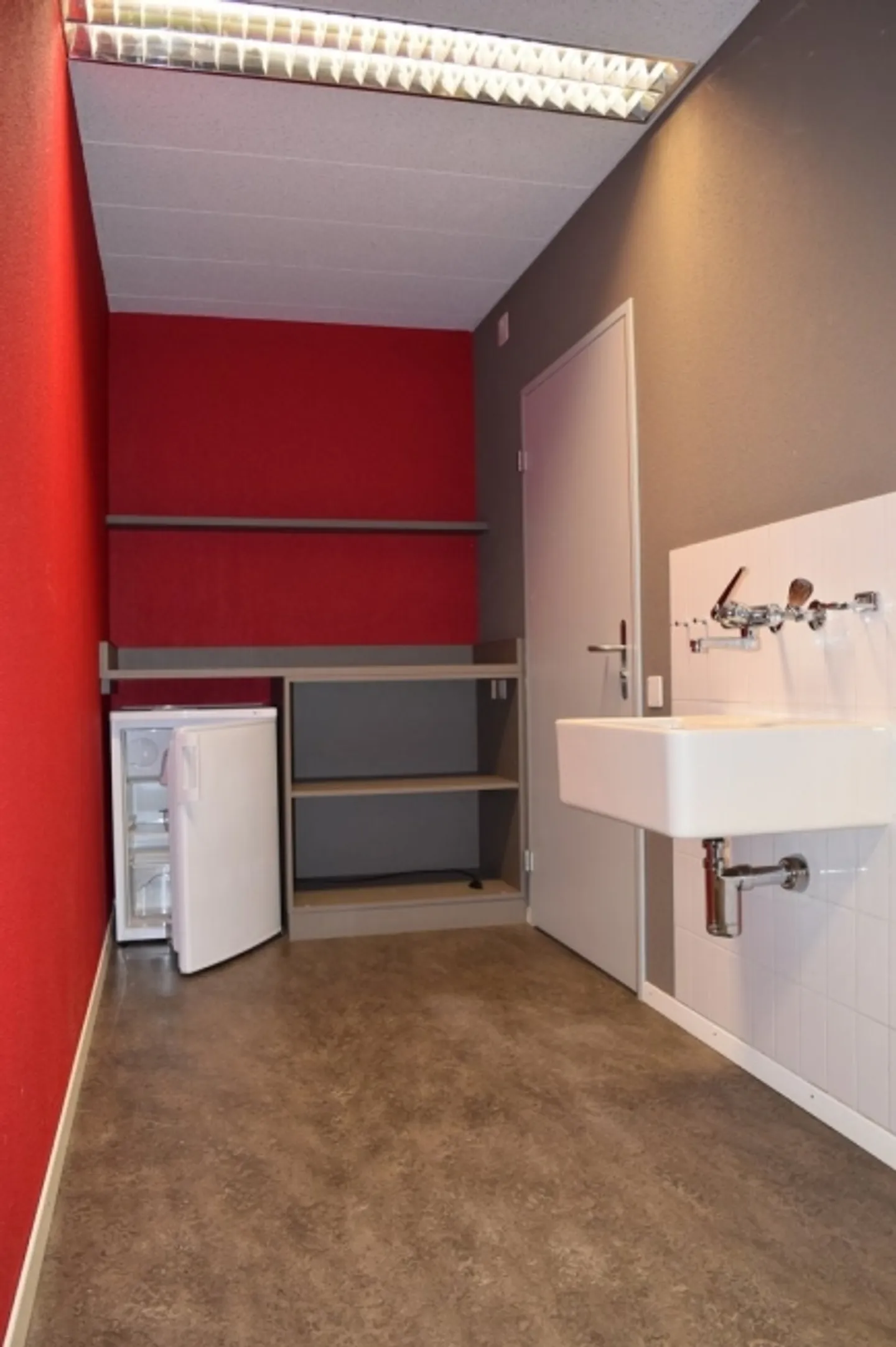 Office space in the shopping center at Stadtgarten - Photo 4 of 6