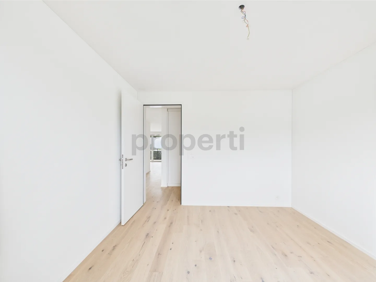 Moderne 4.5-Zimmer-Wohnung im familienfreundlichen Quartier in Gommiswald - Foto 6 von 13