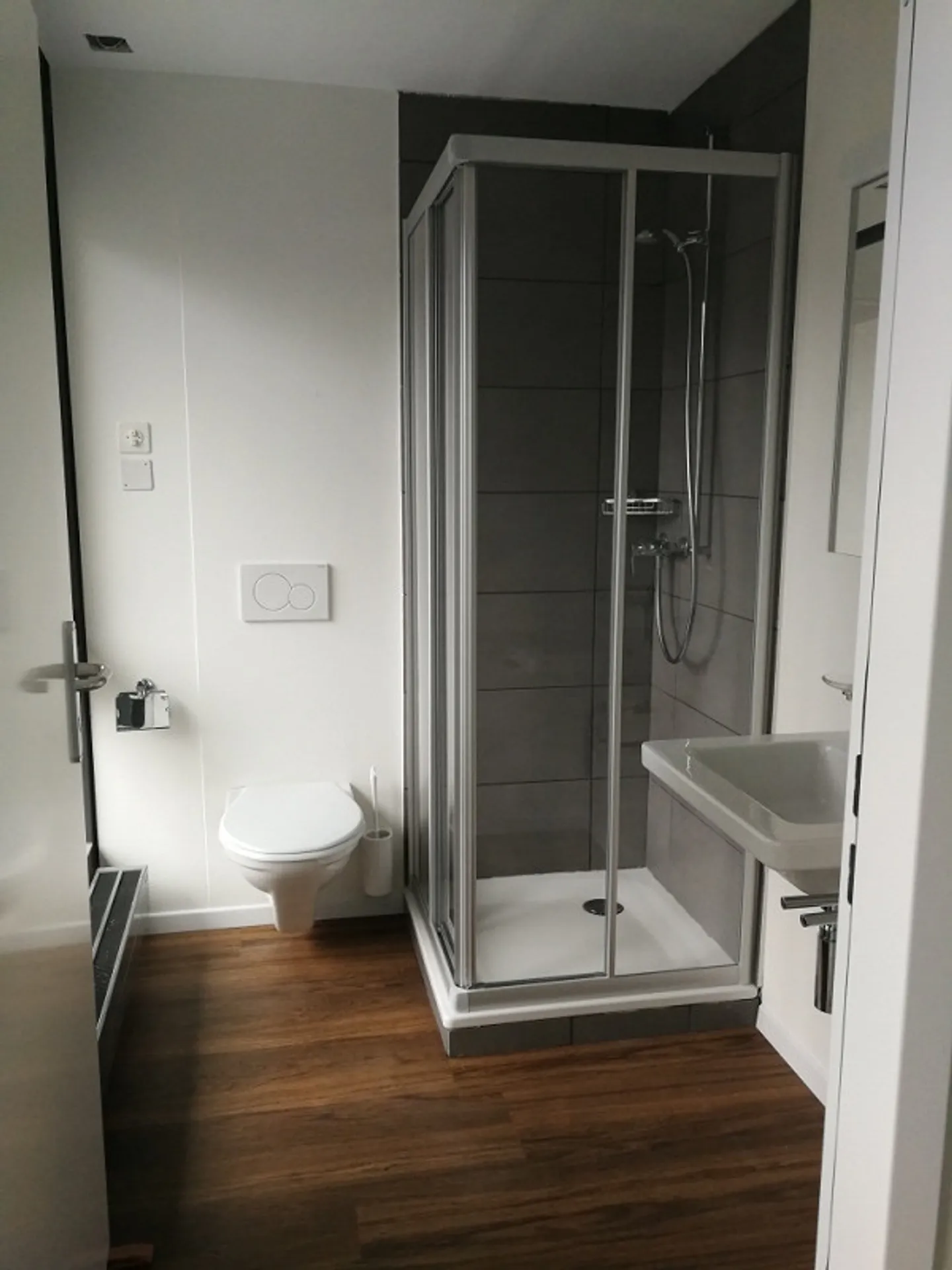 Modernes Studio an Toplage zu vermieten - Foto 4 von 6